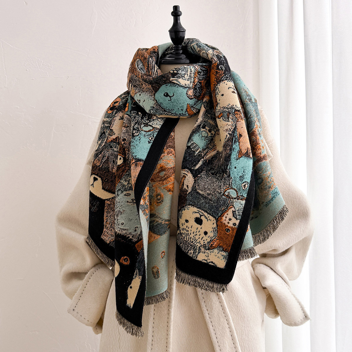 Sciarpa da Donna in Finta Cash - Shawl Wrap Winter recensione e prezzo